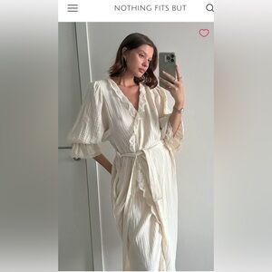 Nothing fits but laced cream muslin robe